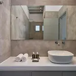 J-view Villa *